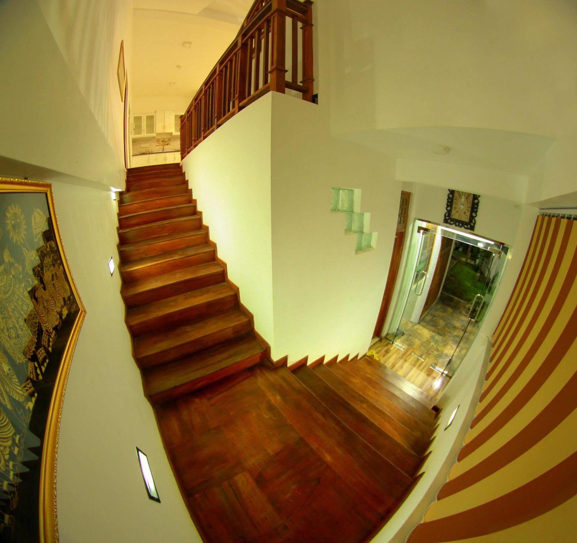 Grand Residence แทนกาลเล ภายนอก รูปภาพ